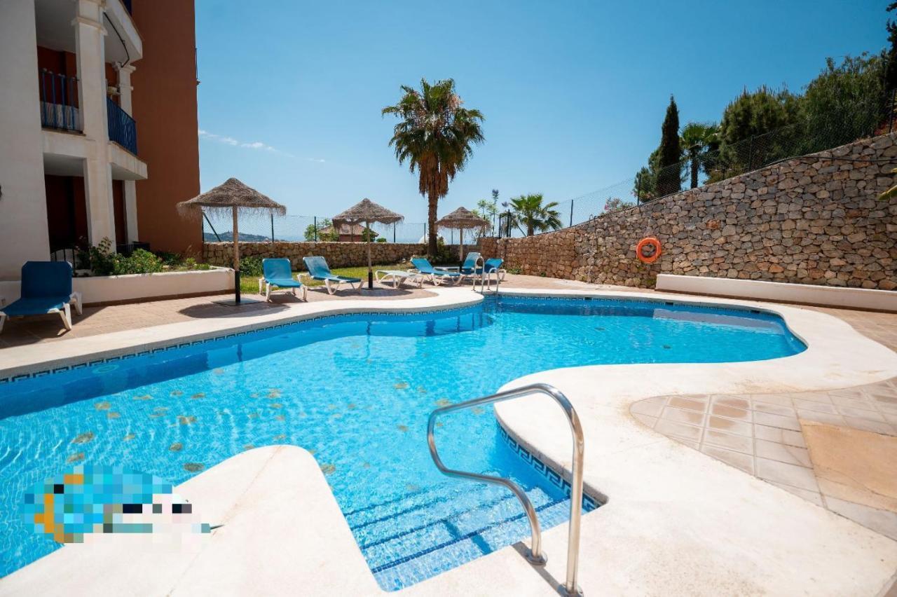 Vista Bahia Con Piscinas, Parking Y Terraza Leilighet La Herradura  Eksteriør bilde